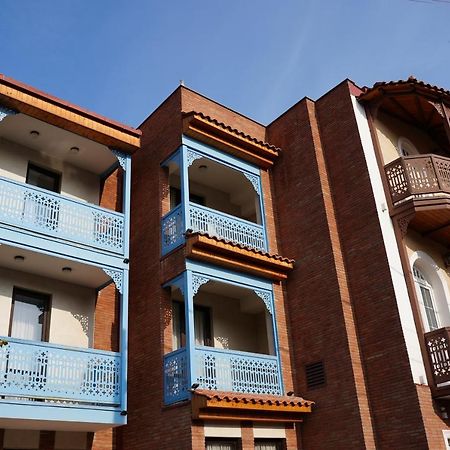 Hotel Embassy Tbilisi Eksteriør bilde