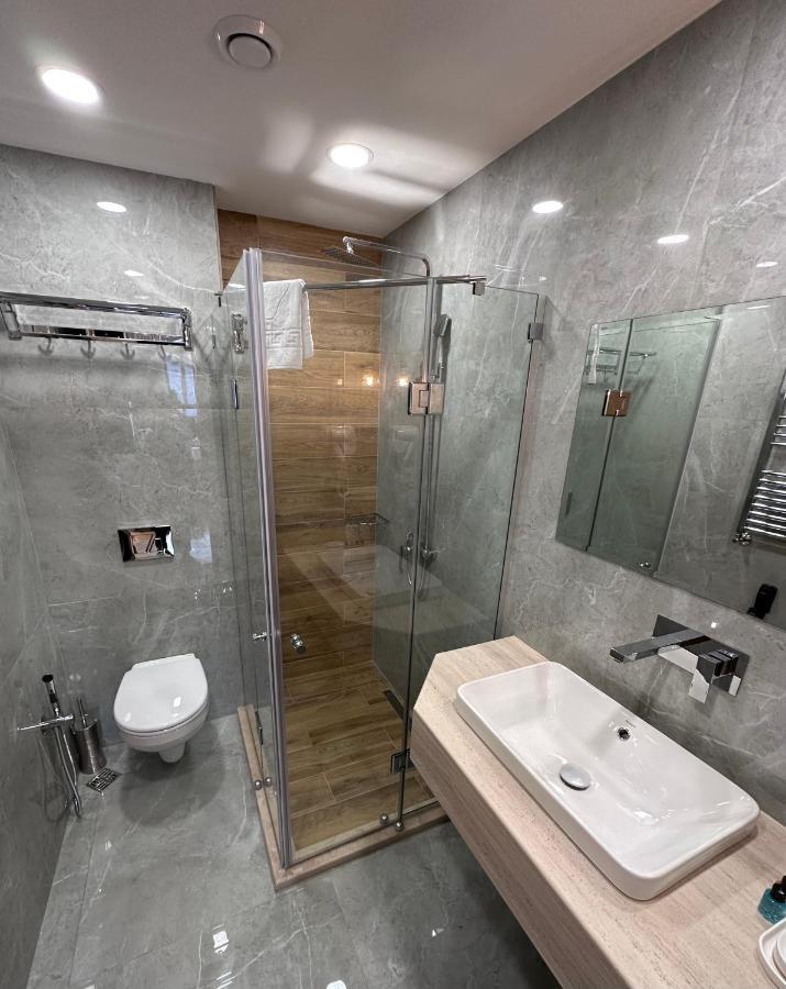 Hotel Embassy Tbilisi Eksteriør bilde