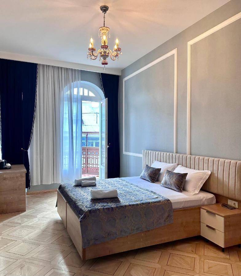 Hotel Embassy Tbilisi Eksteriør bilde