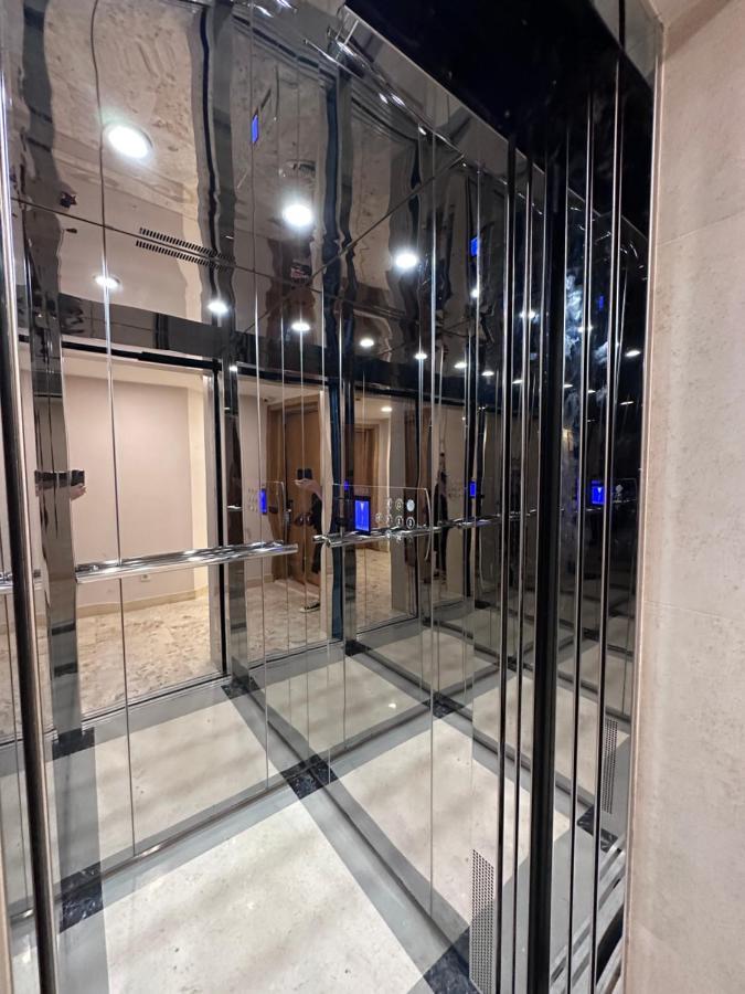 Hotel Embassy Tbilisi Eksteriør bilde