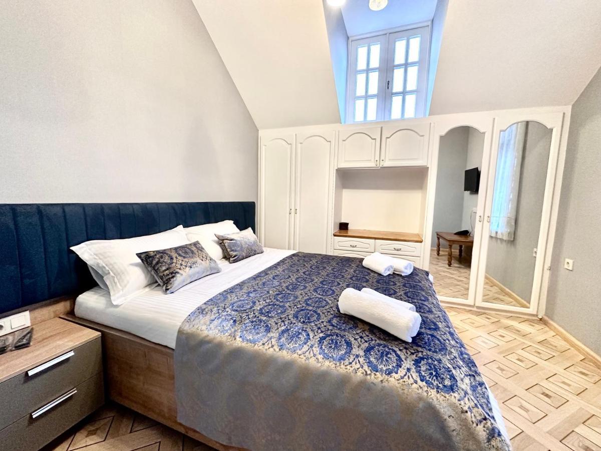 Hotel Embassy Tbilisi Eksteriør bilde